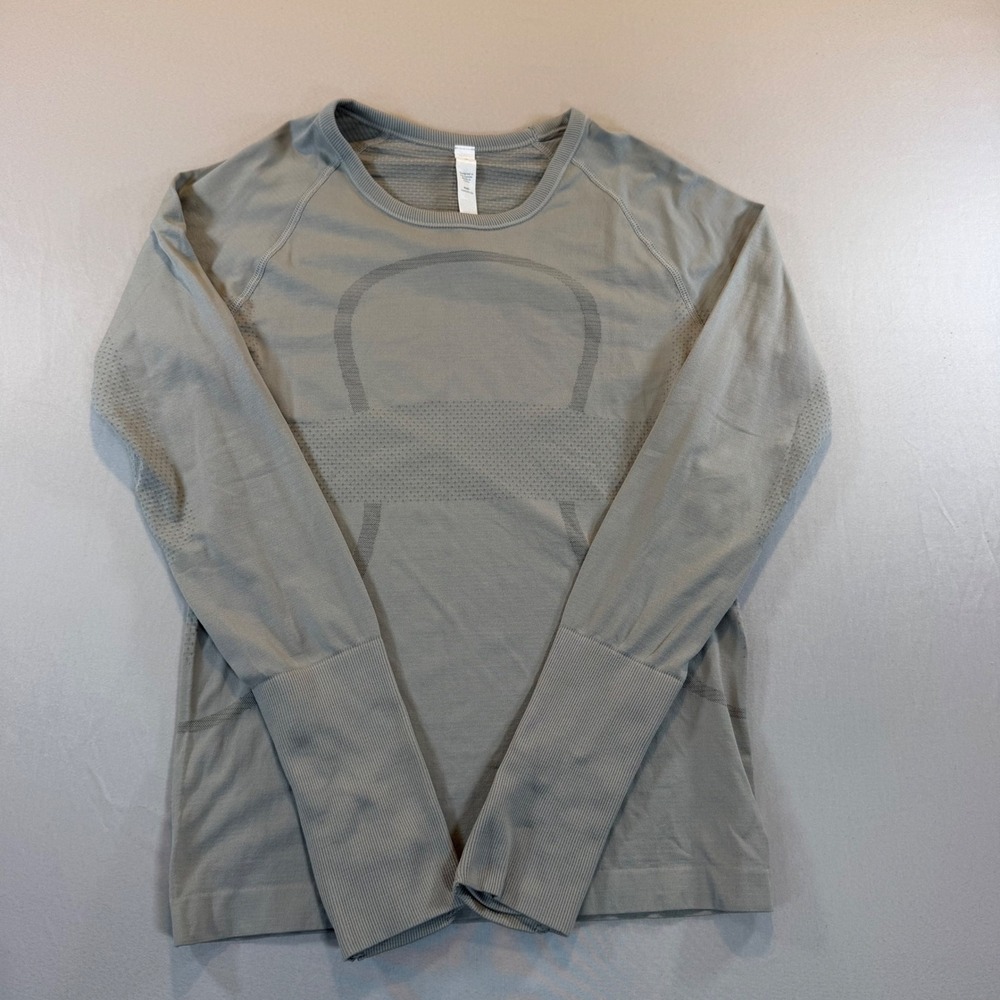 Lululemon Swiftly Tech Long Sleeve 2.0 Crew Shirt Sage Grey Green Size 4
